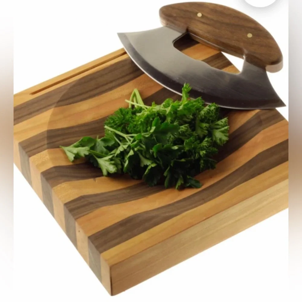 Eagle Nest ulu knife